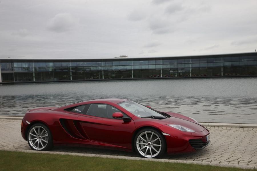  McLaren MP4-12C 2012 года  (фото 50 из 129)